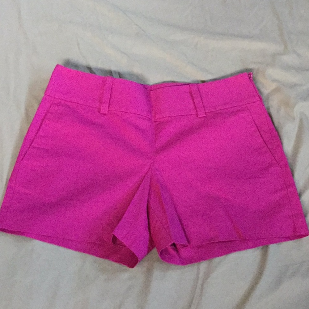 Shorts - Picture 1 of 2